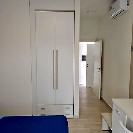 Rayl Bed & Breakfast 3*